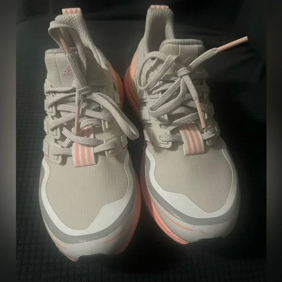 Adidas gray with pink size 6 1/2 - Picture 4 of 4